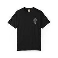 Load image into Gallery viewer, Even In The Chaos His Grace Still Finds Me Shirt - Christian Woman Shirt